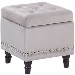 Petit tabouret avec coffre en velours gris clair. Ce pouf au design classique, reposant sur des pieds en bois massif, s'intèg ...