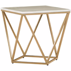 Bout de canapé carré 50 x 50 cm à plateau effet marbre blanc et pied doré. Cette table d'appoint de style mid-century s'harmo ...