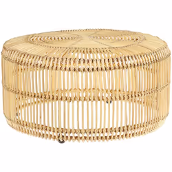 Table basse ronde au style boho en rotin naturel clair . Une table basse élégante n'est pas un meuble réservé uniquement le s ...