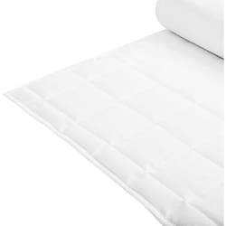 Beliani - Couette d'Été en Polyester et Coton Respirante 220 x 240 cm Appropriée pour Personnes Allergiques Légère Douce et Confortable