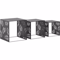 Tables basses ajourées. Cet ensemble de tables basses offre beaucoup d'espace pour déguster des boissons et des collations sa ...