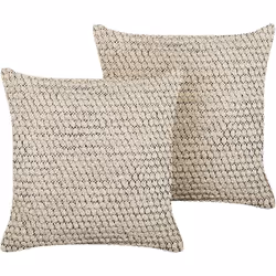 Set de coussins de décoration style boho. Ajoutez une touche bohème dans votre intérieur et apportez un confort supplémentair ...