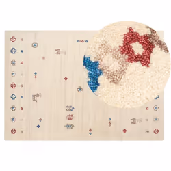 Tapis avec motif ludique. Ajoutez une touche de fantaisie à votre intérieur avec ce tapis extraordinaire. Il présente un moti ...