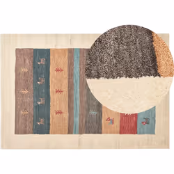 Tapis à motif naturel. Apportez à votre décoration intérieure l'ambiance des grands espaces avec cet élégant tapis d'extérieu ...