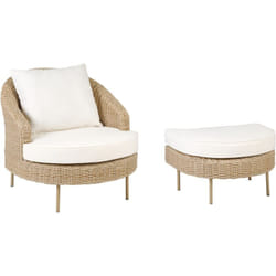 Beliani - Fauteuil de Jardin avec Ottoman Repose Pieds en Rotin pe Couleur Naturelle Arcille