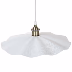Lampe pendante élégante. Découvrez le charme envoûtant de cette lampe unique, véritable fusion de l'art et du style. Le desig ...