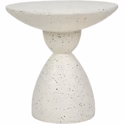 Table d'extrémité décorative pour l'extérieur. Ajoutez une touche de personnalité à votre espace de vie ou à votre jardin ave ...