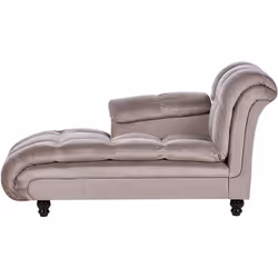 Méridienne rembourrée confortable. Cette belle méridienne en velours taupe vous offre à la fois beaucoup de style et de confo ...
