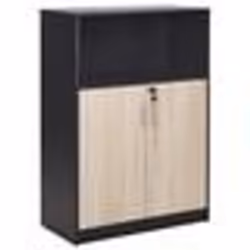 Armoire à 2 portes bois clair et noir avec étagère 117 cm ZEHNA