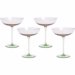 Verres à cocktail premium soufflés à la main. Apportez une touche colorée à votre table avec ce set de quatre verres à cockta ...