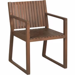 Chaise d'extérieur. Cette chaise de jardin classique a été modernisée et se caractérise par des formes arrondies. Conçue avec ...