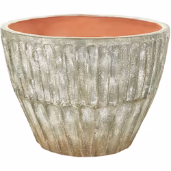 Jardinière décorative verte. Si vous êtes à la recherche d'un accessoire unique pour votre jardin ou votre salon, cette jardi ...