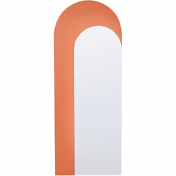 Miroir mural arqué. Ajoutez une touche de modernité à votre espace avec ce miroir arqué doté d'un cadre orange vif. Son desig ...