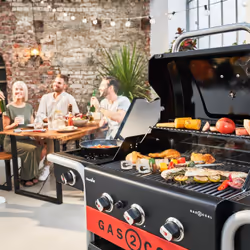 Char-Broil Gas2Coal 2.0 3B Grill Chariot Charbon + gaz naturel Noir, Acier inoxydable, Rouge 13600 W - Vue supplémentaire 6