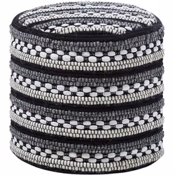 Repose-pieds. Pour rajouter un petit plus à votre décoration, ce pouf rond tricoté en gros fils de laine et de coton est très ...