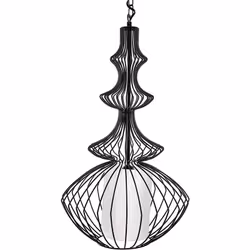 Lampe suspension avec abat-jour moderne en métal noir. Le caractère moderne de la lampe est souligné par des fines entretoise ...
