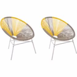 Fauteuils bas en polyrotin. Ce lot de deux chaises de jardin confortables et originales sont faites en rotin artificiel jaune ...