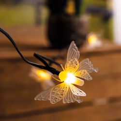 Le temps des émotions printanières Laissez le printemps s'installer dans votre jardin avec notre magnifique guirlande lumineu ...