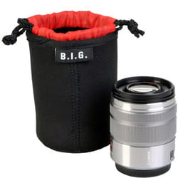 B.I.G. PS7 Noir, Rouge Néoprène Étui