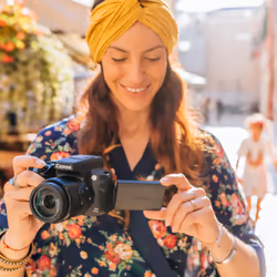 Canon PowerShot SX70 HS 1/2.3" Appareil photo Bridge 20,3 MP CMOS 5184 x 3888 pixels Noir - Vue supplémentaire 7