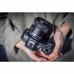 Canon EOS R8 + RF 24-50mm F4.5-6.3 IS STM Kit MILC 24,2 MP CMOS 6000 x 4000 pixels Noir - Vue supplémentaire 13