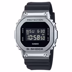 Montre Casio - Hommes - GM-5600U-1ER - Etanche 20 Atm - Bracelet en Plastique Noir