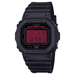 Montre - Casio - DW-5600BBR-1ER - Noir Plastique - Résistante à leau 20 bar - Digital