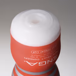 Tenga U.S. DOUBLE HOLE CUP Caresse masculine Rouge Élastomère thermoplastique (TPE)