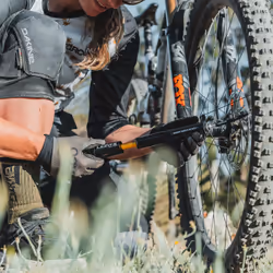 Lezyne Grip Drive HV Noir, Argent Pompe à main