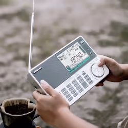 Sangean ATS-909X2 Portable Numérique Blanc - Vue supplémentaire 7