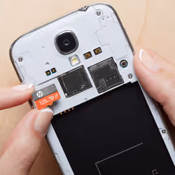 PNY HFUD128-1V31A mémoire flash 128 Go MicroSDXC UHS-III