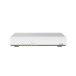 QNAP QHora-301W routeur sans fil 10 Gigabit Ethernet Bi-bande (2,4 GHz / 5 GHz) Blanc