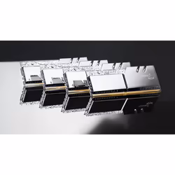 G.Skill Trident Z Royal F4-3000C16Q-32GTRSU module de mémoire 32 Go 4 x 8 Go DDR4 3000 MHz