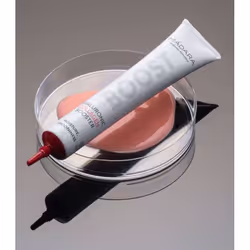 MÁDARA Cosmetics BOOST Hyaluronic Collagen Booster Concentré pour le visage 25 ml Femmes