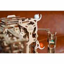 UGears Marble Run Chain Hoist model kit Puzzle 3D 400 pièce(s) - Vue supplémentaire 14