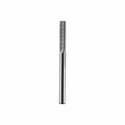 Présentation : Cette fraise en carbure de tungstène RYOBI - RAR107 - 3,2mm dispose d'un bout carré qui permet de couper, faço ...