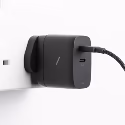 Native Union FAST-PD67-BLK-INT chargeur d'appareils mobiles Ordinateur portable, Smartphone, Tablette Noir Secteur Charge rapide Intérieure