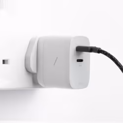 Native Union FAST-PD67-WHT-INT chargeur d'appareils mobiles Ordinateur portable, Smartphone, Tablette Blanc Secteur Charge rapide Intérieure