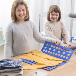 InnovaGoods vous offre les meilleures nouveautés pour la maison, comme Plieur de Linge Enfant InnovaGoods ! Découvrez une vas ...