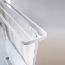 Yamazaki - Porte-serviettes de bain L65 cm - TOWER - Blanc