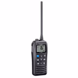 VHF Portable ICOM IC-M37E Malgré un prix très doux à ce niveau de qualité cette VHF est très polyvalente de par ses possibili ...