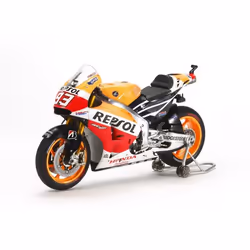Tamiya Repsol Honda RC213V'14 Model de motocyclette Kit de montage 1:12 - Vue supplémentaire 3