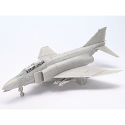 Tamiya Mcdonnell F-4B Phantom II modèle radiocommandé Aéronef de combat Moteur électrique 1:48