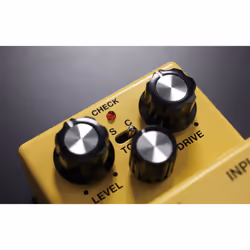 BOSS SD-1W pédale d'effets Pédale d'expression Jaune - Vue supplémentaire 6