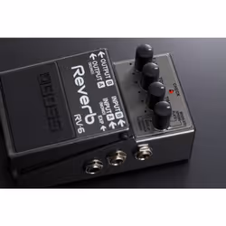 Roland RV-6 pédale et processeur multi-effets 8 - Vue supplémentaire 5