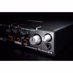 Roland Rubix24