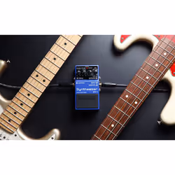 Roland SY-1 pédale et processeur multi-effets 121