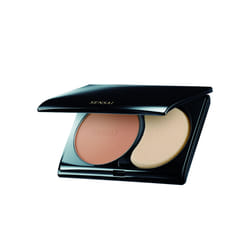 Sensai Total Finish étui compact pour maquillage Noir