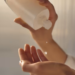 Sensai Absolute Silk Micro Essence-In-Lotion Lotion visage 125 ml Femmes - Vue supplémentaire 6
