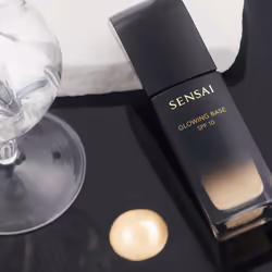 Sensai Glowing Base SPF10 30 ml - Vue supplémentaire 3